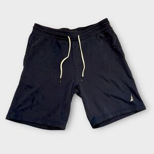 NAUTICA men’s medium lounge sweatshorts with pockets. Navy.